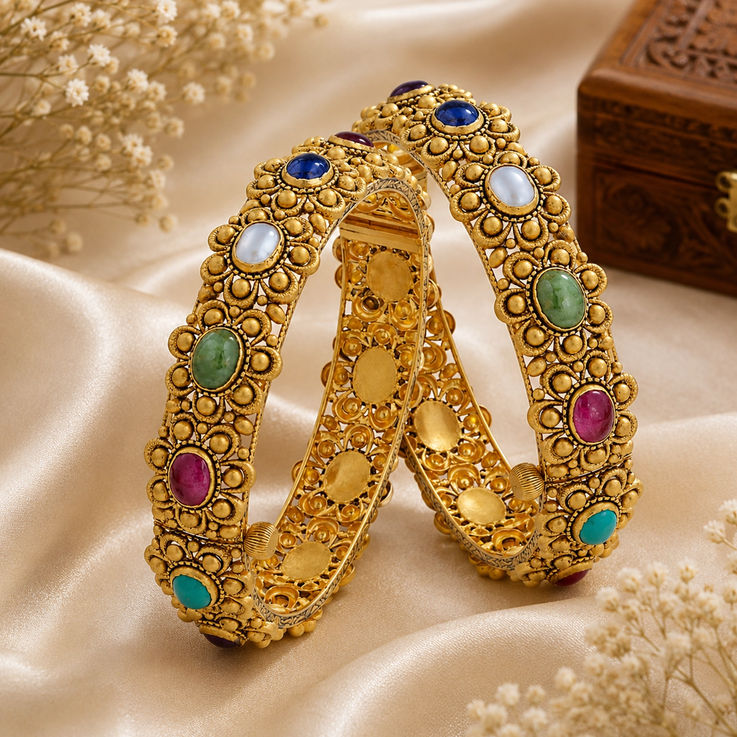 Navaratna Heritage Antique Kada